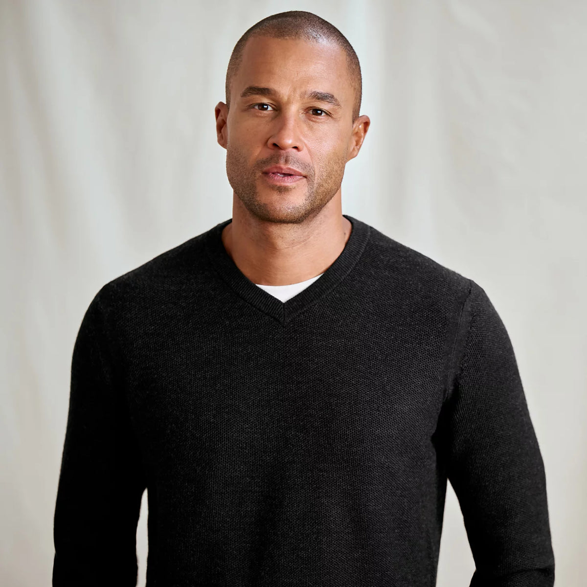 Orvis Merino Piqué V-Neck Sweater