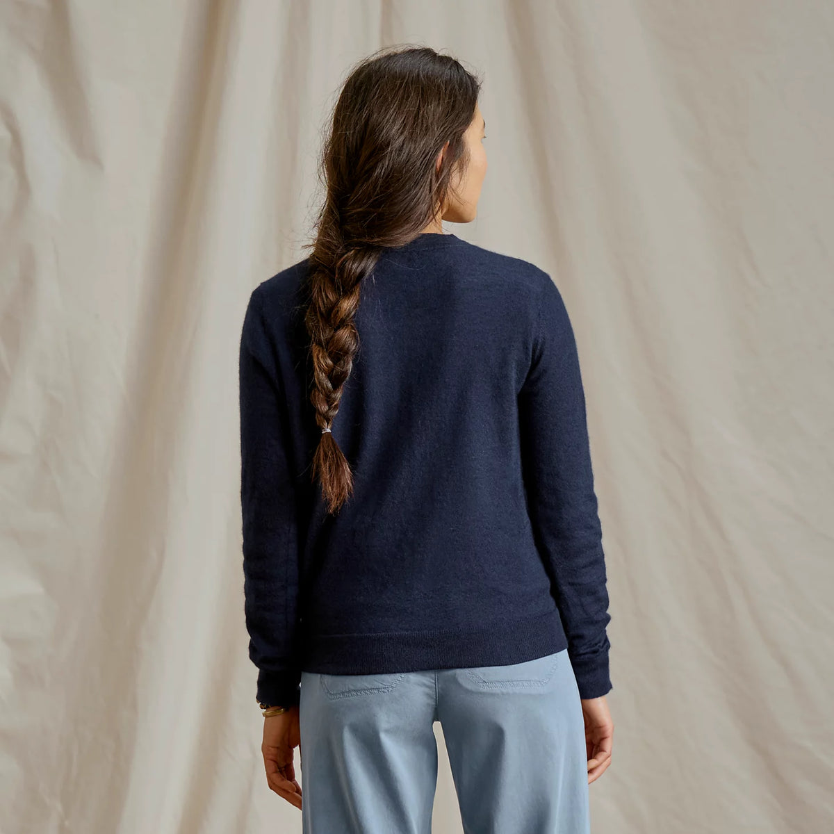 Orvis Featherweight Cashmere Crewneck Sweater