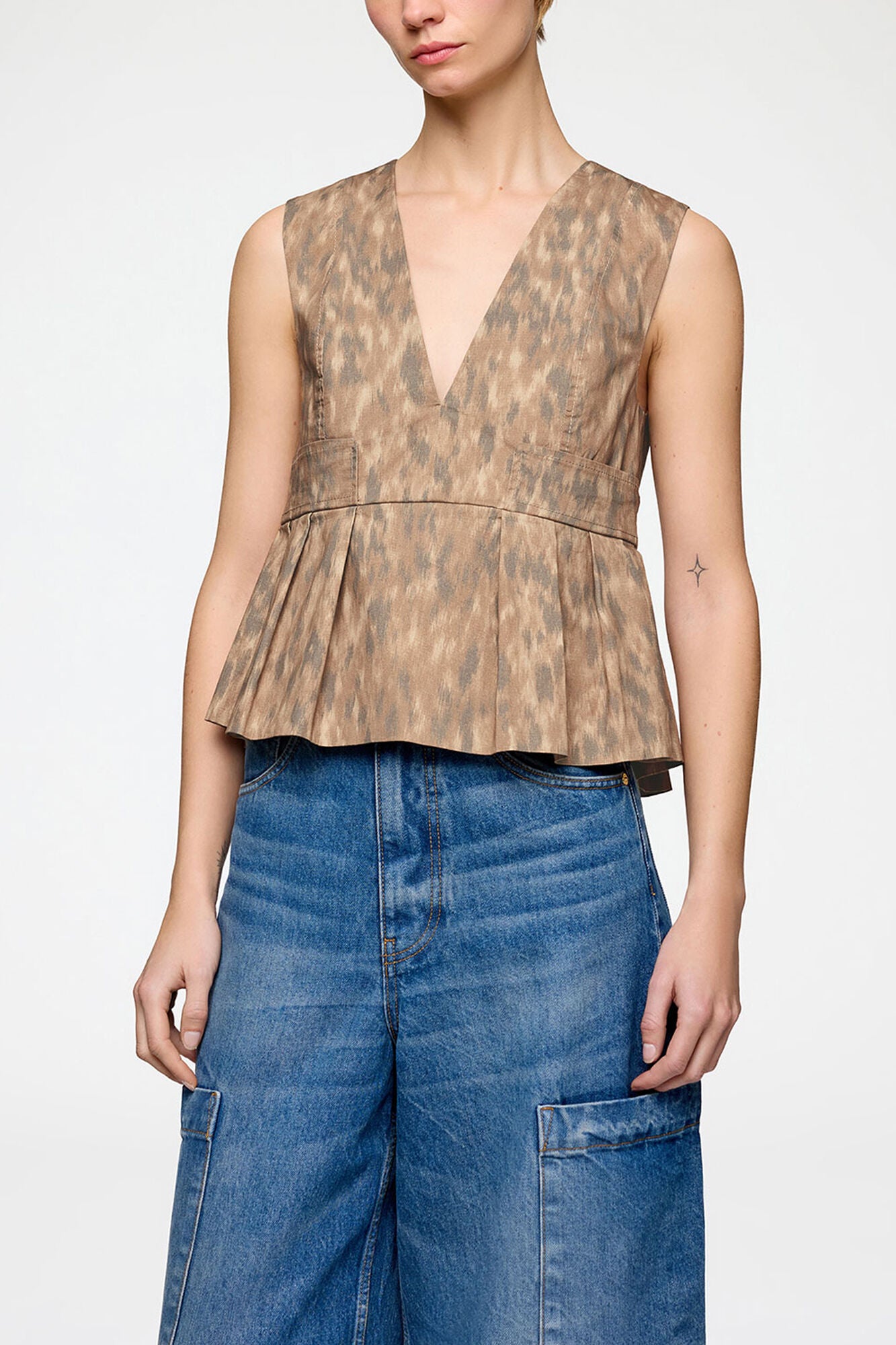 GANNI Sale Top in Printed Cotton