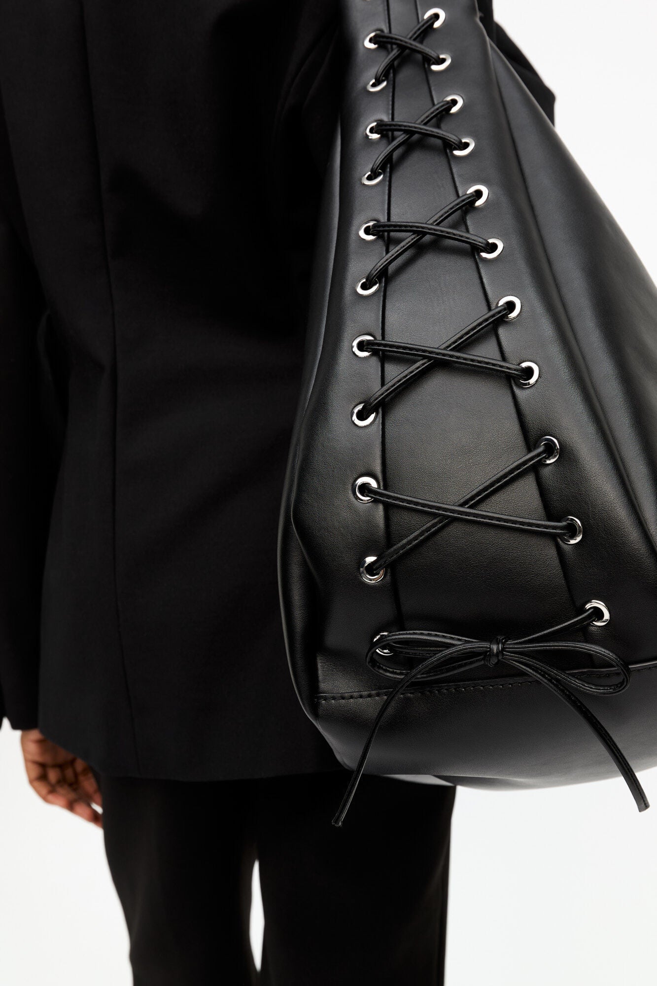 GANNI us Black Black XXL Hobo Bag