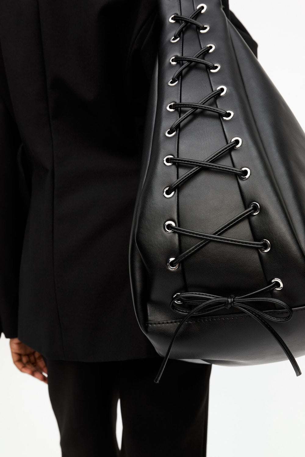 GANNI us Black Black XXL Hobo Bag