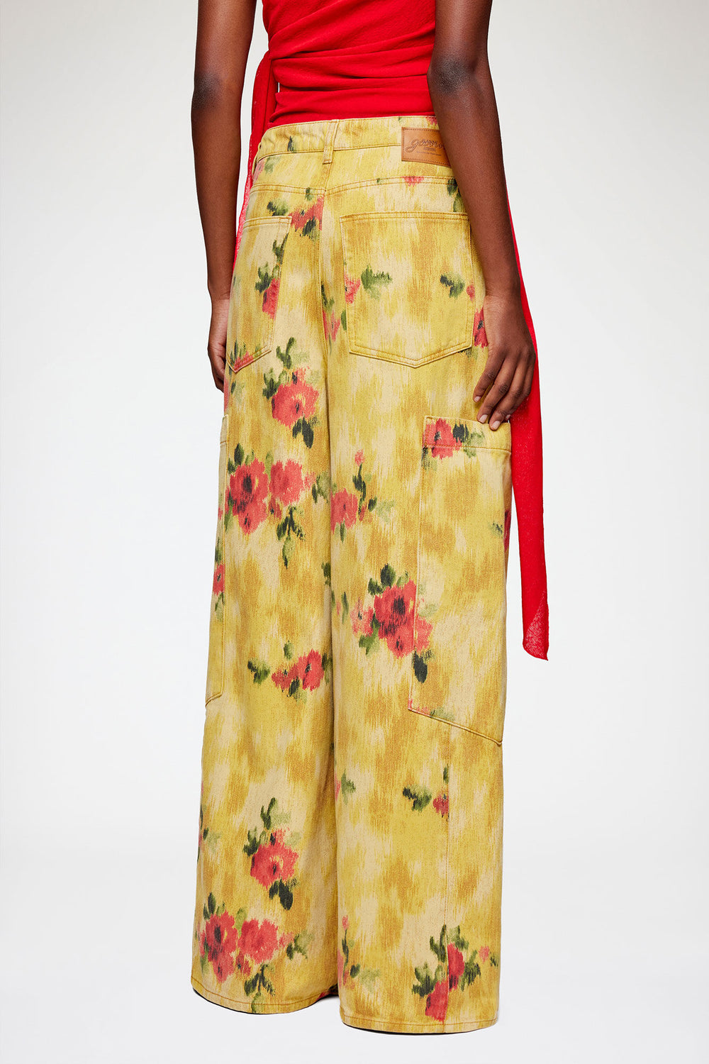 GANNI Discount Baggy Cargo Jeans in Printed Denim