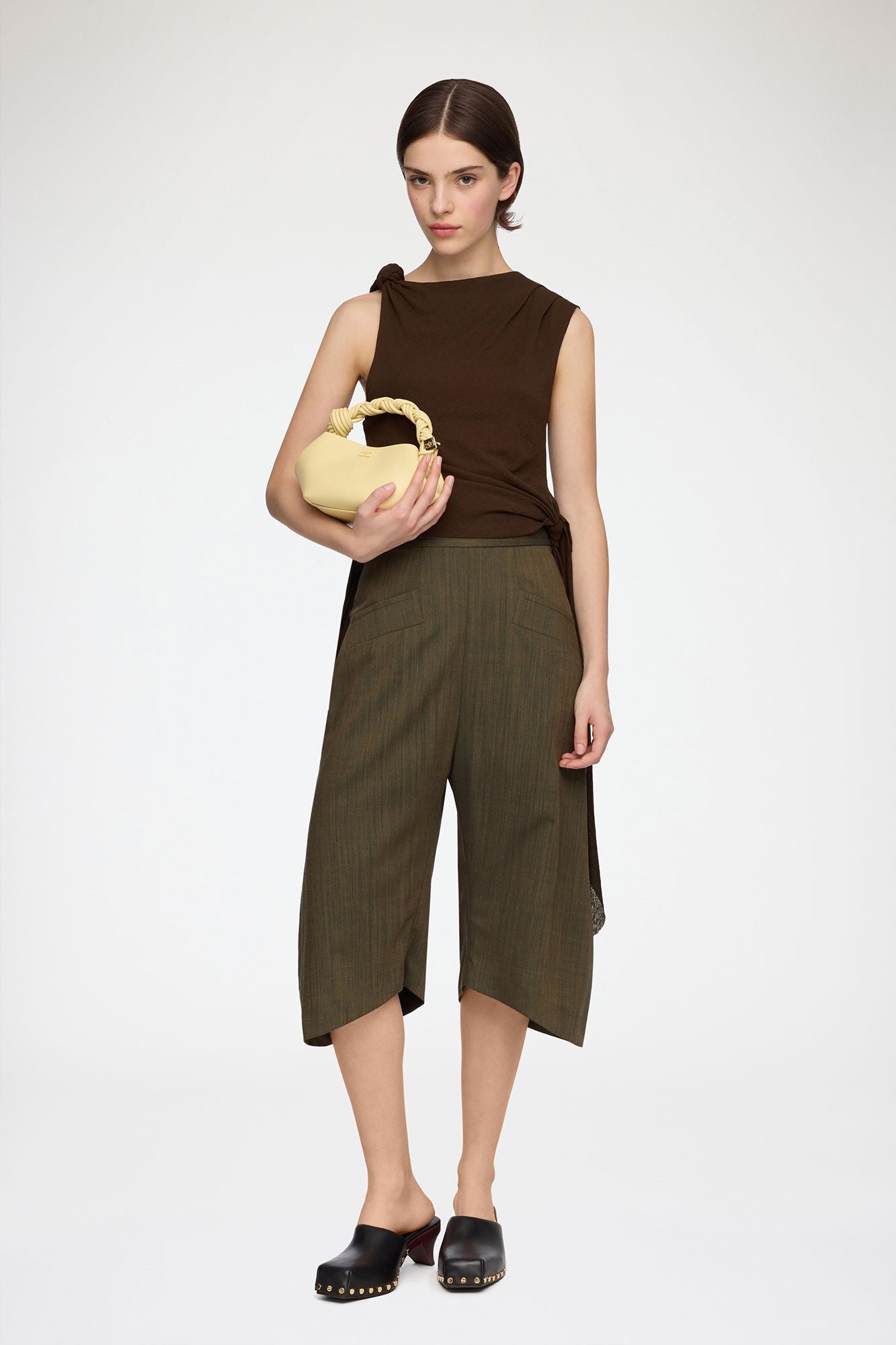 GANNI On Sale Capri Pants in Brown Wool Melange