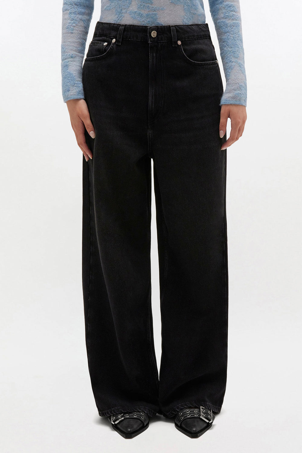 GANNI New Baggy Jeans in Black Washed Denim